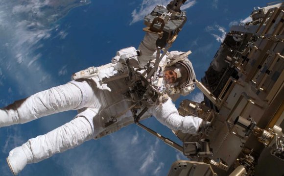 Astronauts face radiation