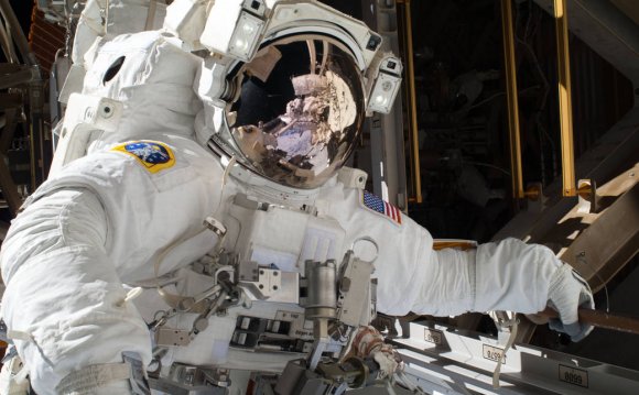 Become A NASA Astronaut