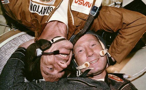 Apollo-Soyuz: An Orbital