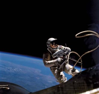 space walk; White, Edward; Gemini 4 [Credit: NASA]